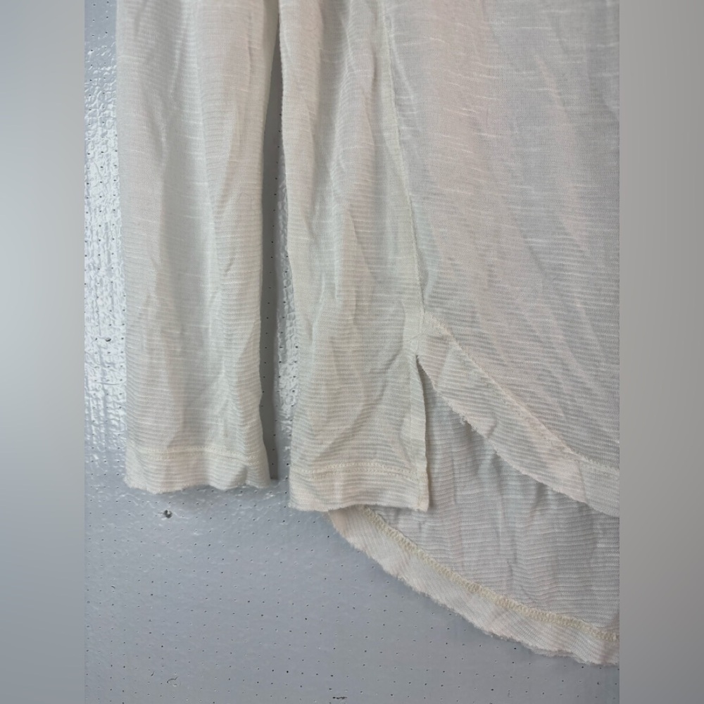 Free People M Boho Lace Trim V-Neck Long Sleeved Top in Off-White - Picture 4 of 10